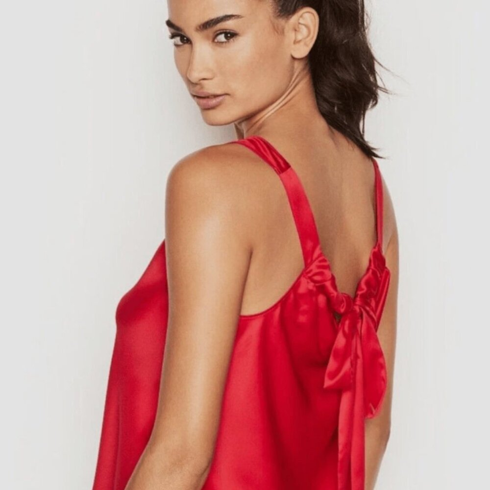 Victoria’s Secret Red Satin Bow-Back Tank Shirt Sleep Top Cami NWOT Small